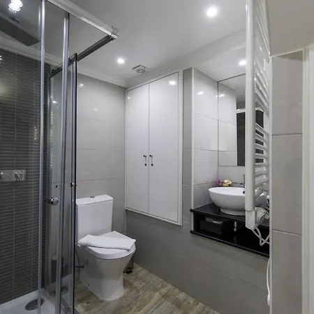 Panteao House In Alfama - With A/C Apartment Lisbon Exterior photo